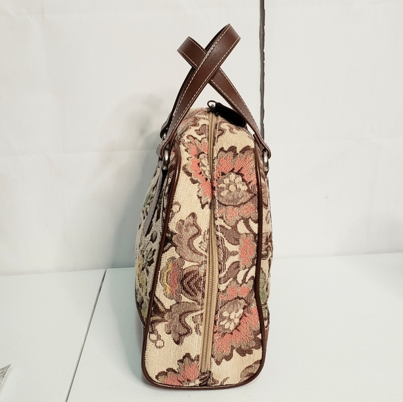 *SOLD* Marlo Floral Tapestry Croc Embossed Handbag - Picture 3 of 8